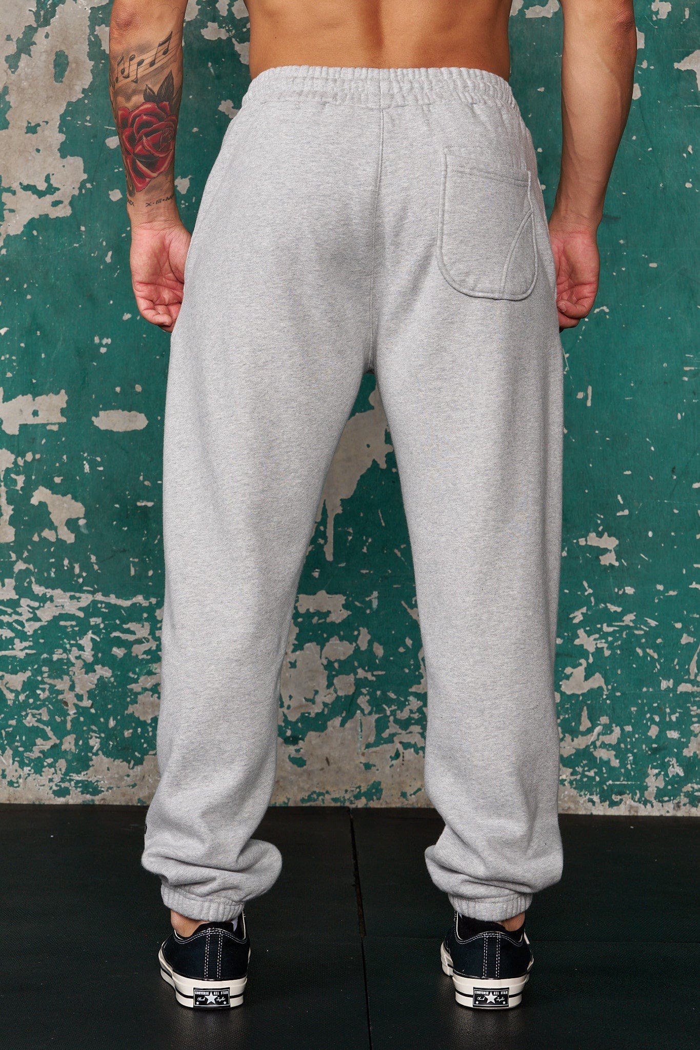 2143 - Golds Gym Immortal Joggers